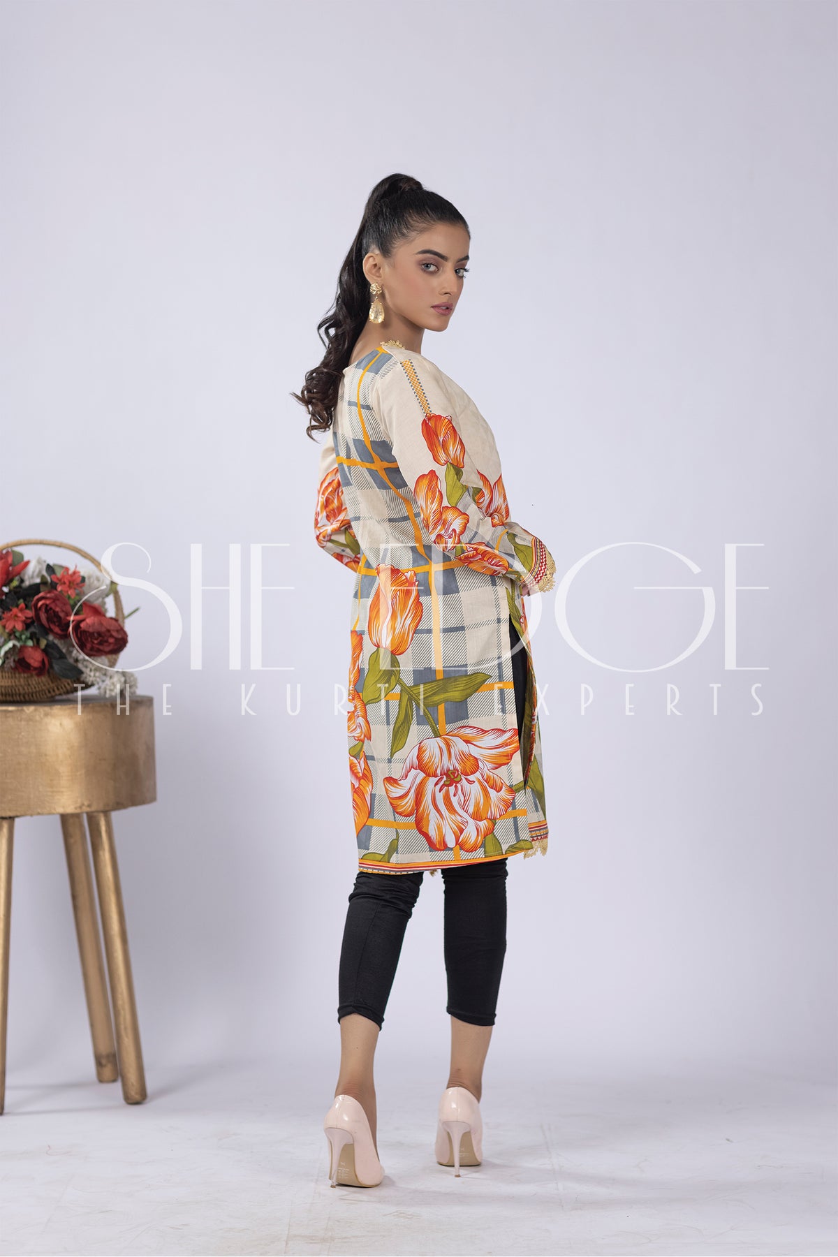 Broshia Print Lawn Tops Collection - Summers 2022